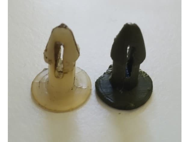 Coupé Door-Seal Clip