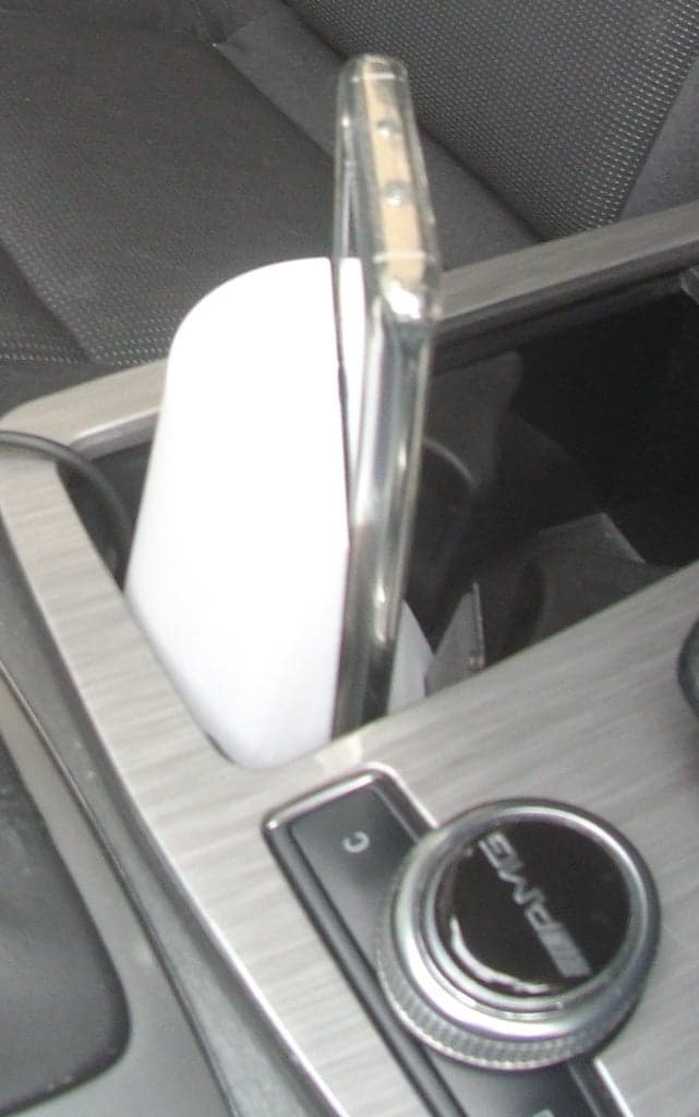 Wireless-Charging Cupholder Insert