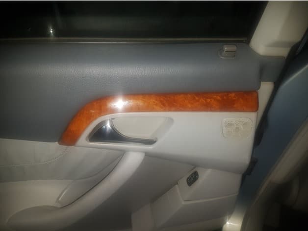 Door Wood-Trim Retaining Clip