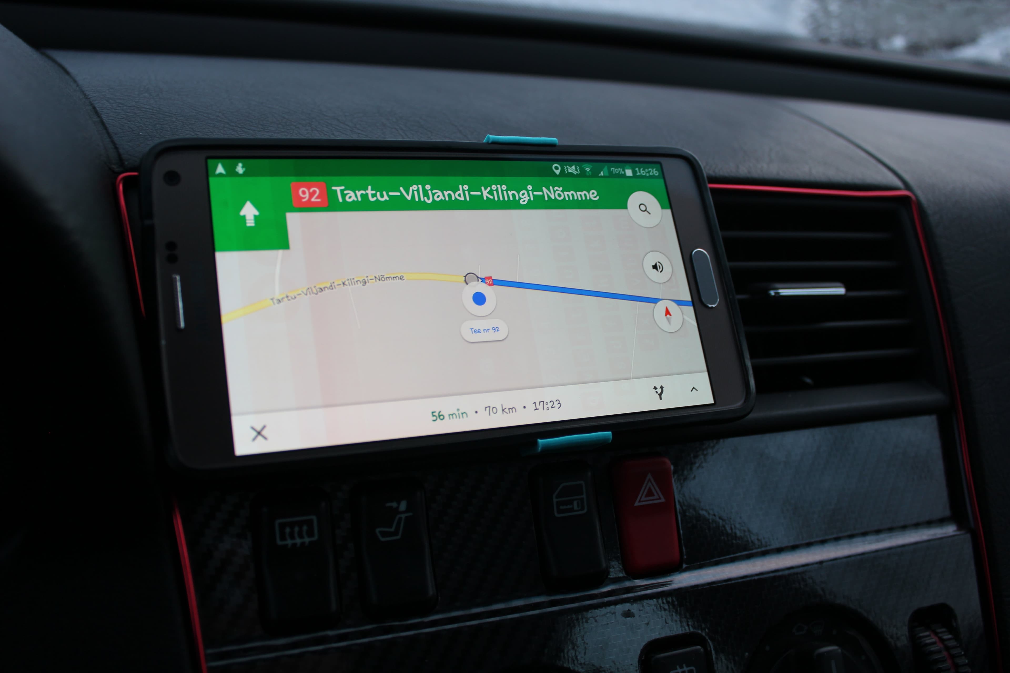 Dashboard-Vent Phone Holder