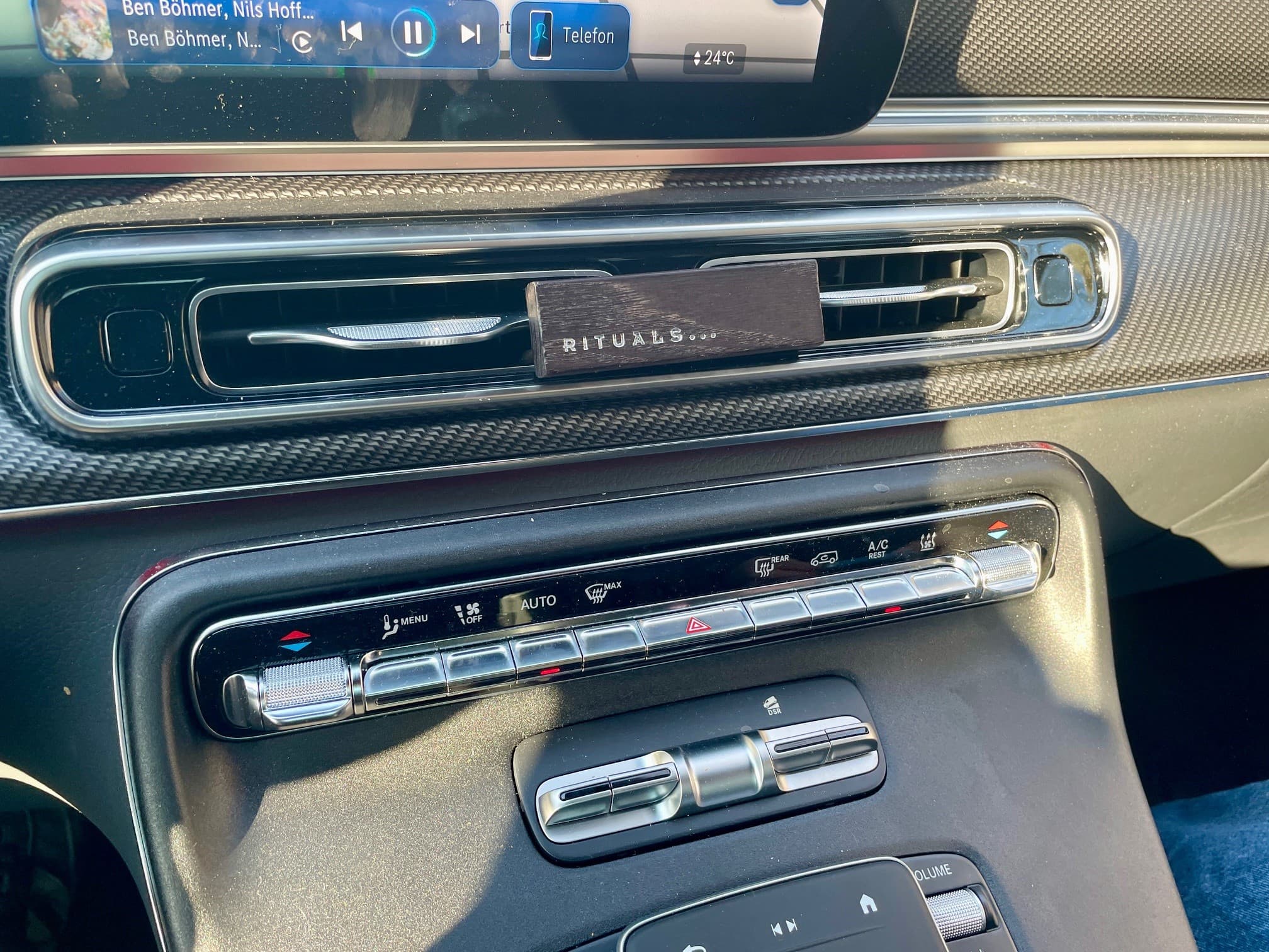Centre-Vent Fragrance Dispenser Clip