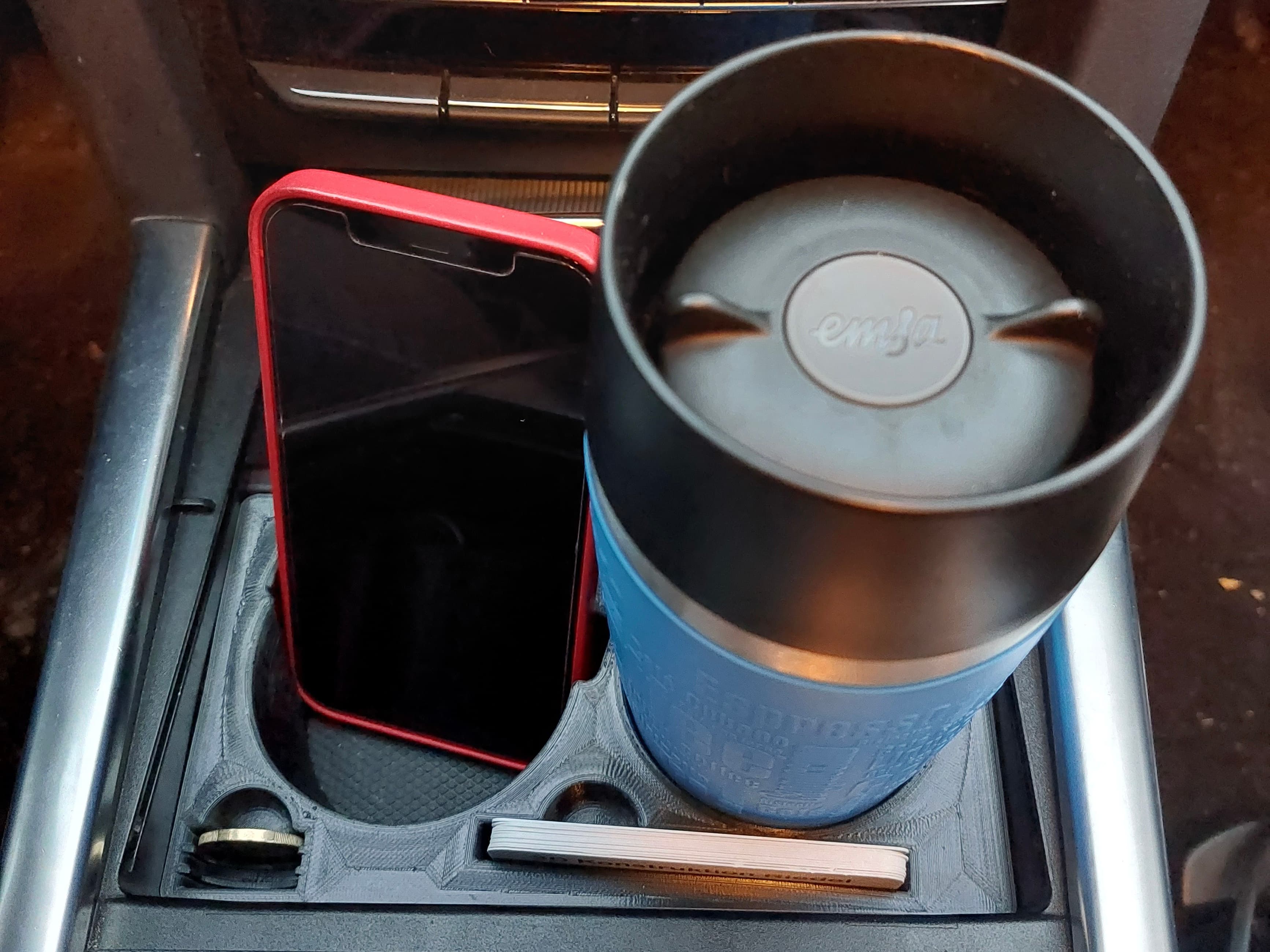 Multi-Function Cupholder Insert