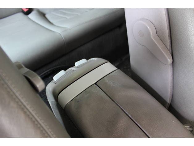 Center-Armrest Hinge Repair Part