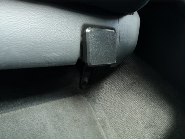 Front-Seat Adjustment Handle