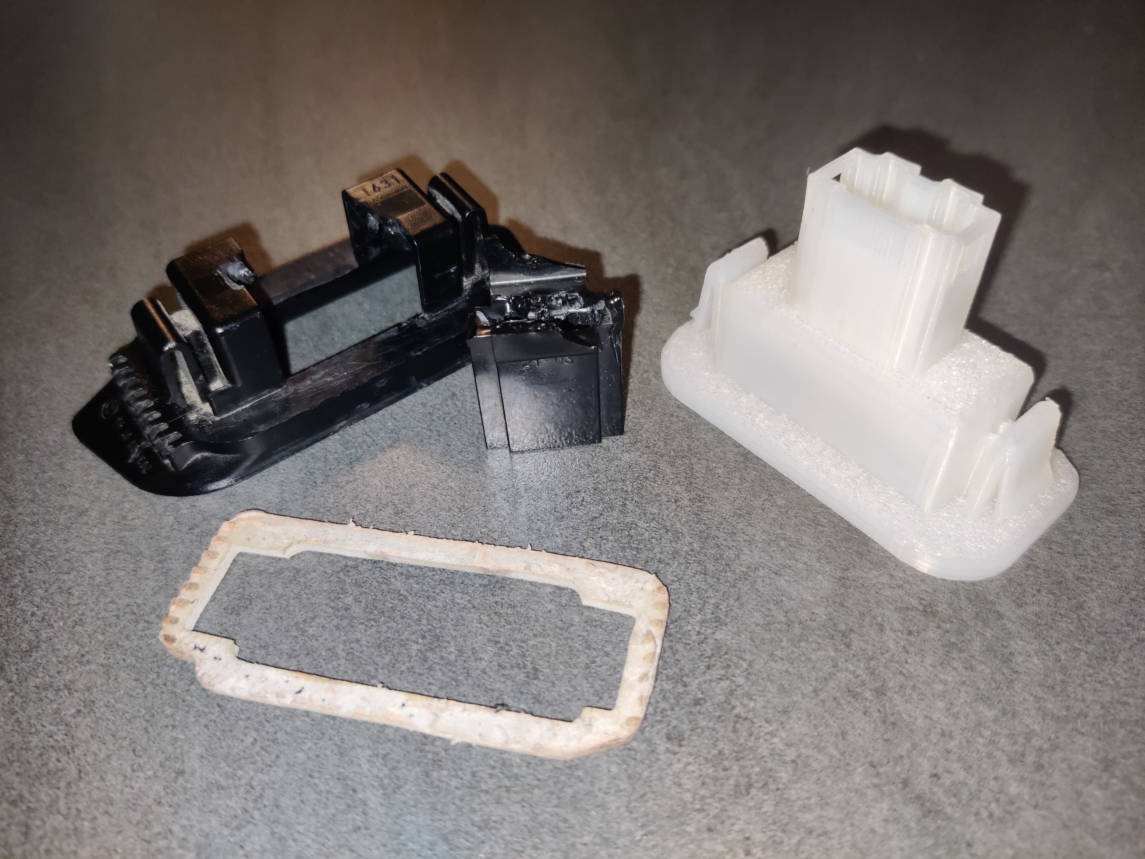 Registration-Plate Light Housing Set