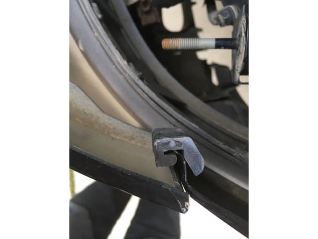 Headlamp Lower-Trim Retaining Clip Variants