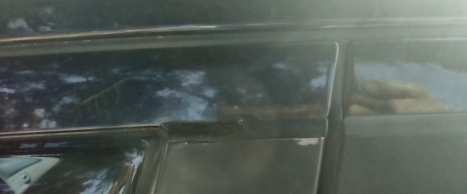 Front-Door B-Pillar Trim-Cap Set