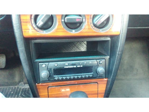 Cassette-Deck Cubby